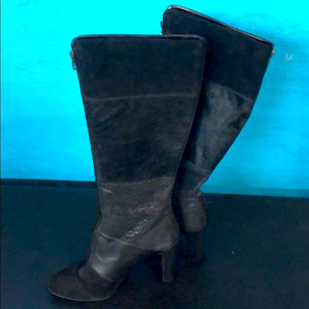 Black Boots